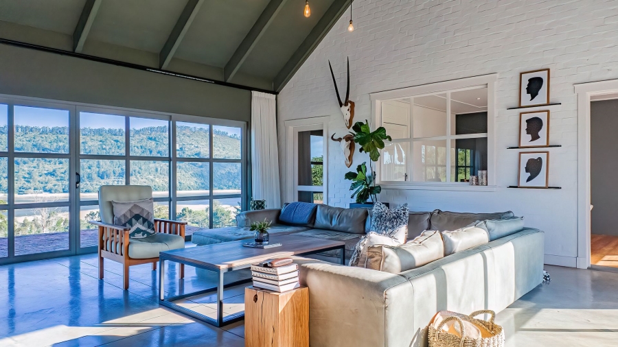 Commercial Property for Sale in Sedgefield Rural Western Cape